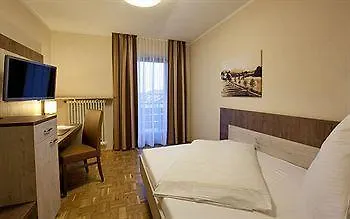 Ξενοδοχείο Am Wald Bad Tölz